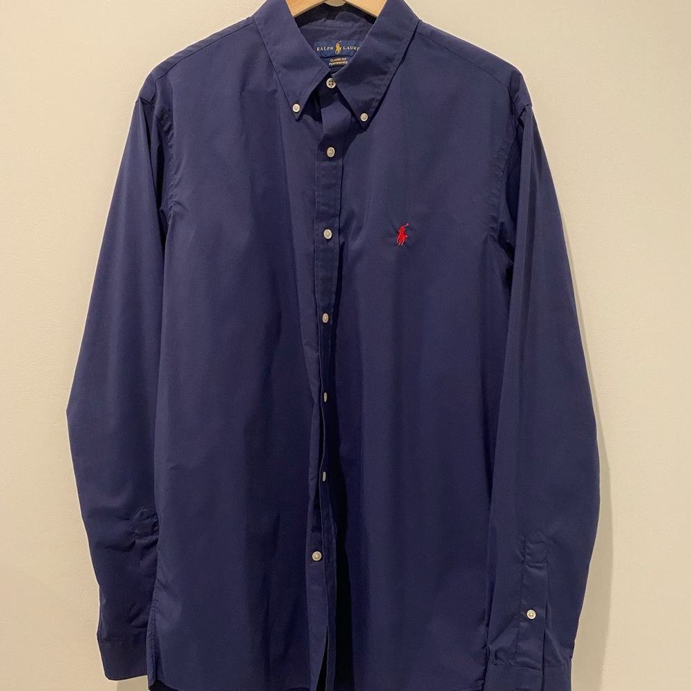 Men’s long sleeve navy button down shirt